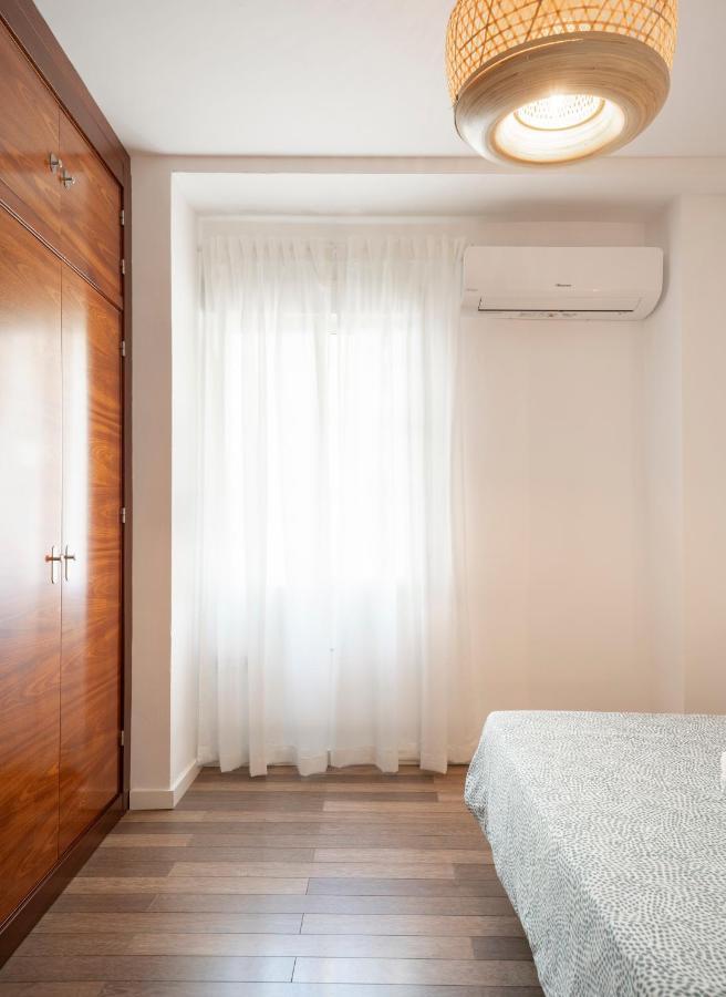 Apartamento Oasis En El Corazon De Granada Con Parking Gratis Exterior foto